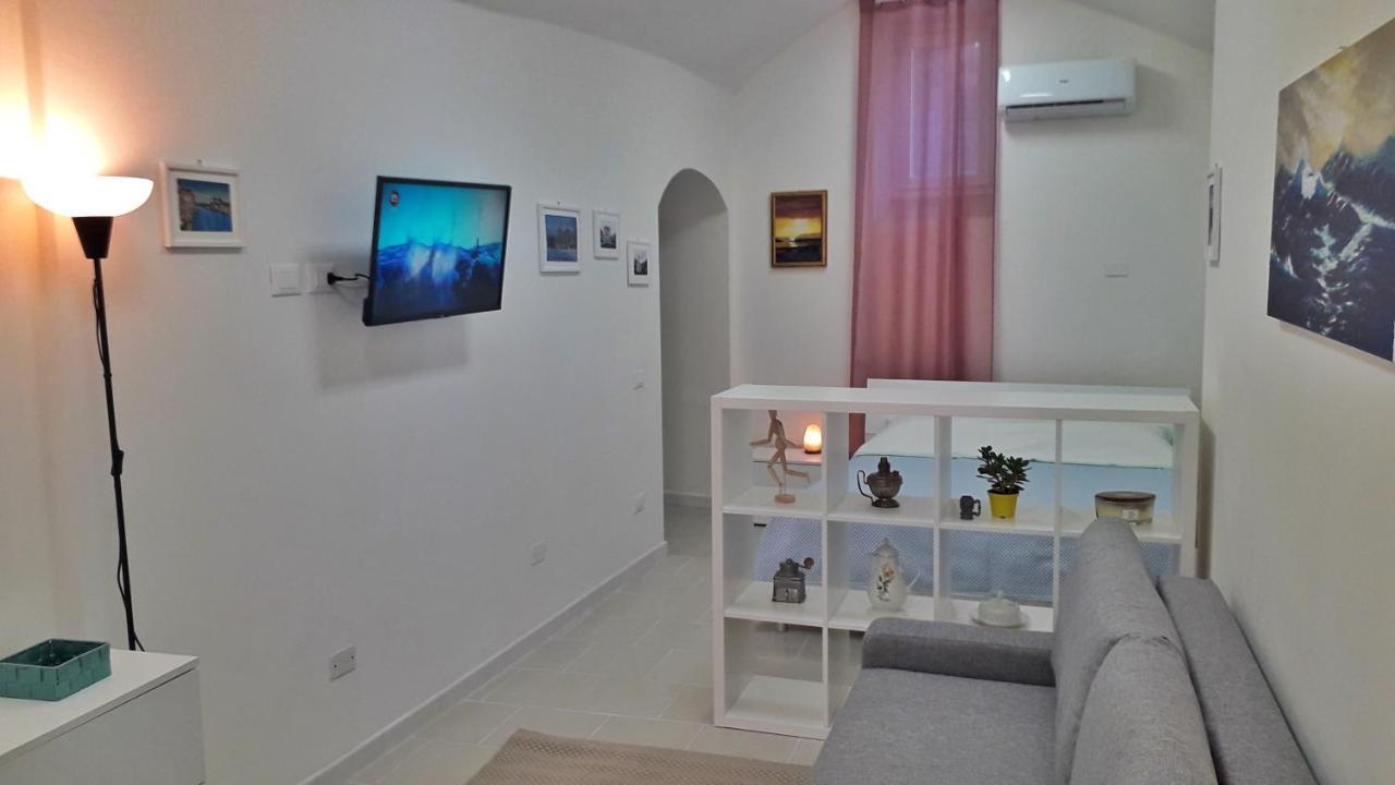 Apartamento Max In Center Parking Privato Nel Prezzo San Remo Exterior foto